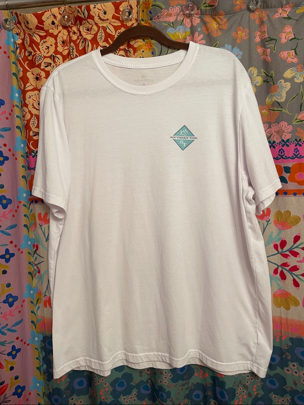 Southern Tide White Short-Sleeve T-Shirt with Teal Chest Logo - Size XL